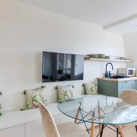 Apartamento Beautiful Renovated On Port De